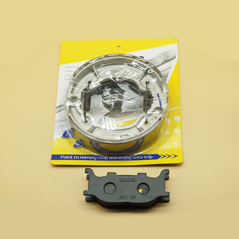 Kit de plaquettes de frein ava - Brake Pad Set avis et prix
